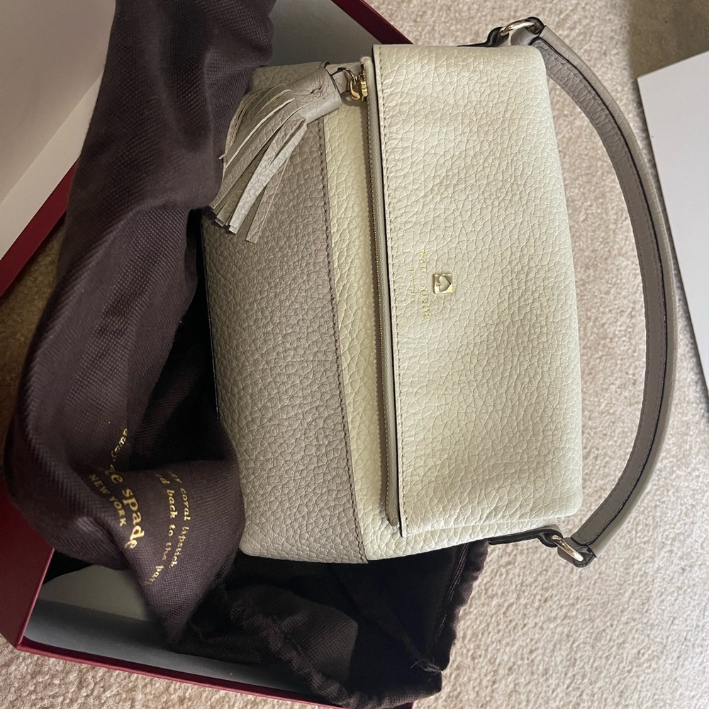 Kate Spade Cream and Gray Shoulder Bag